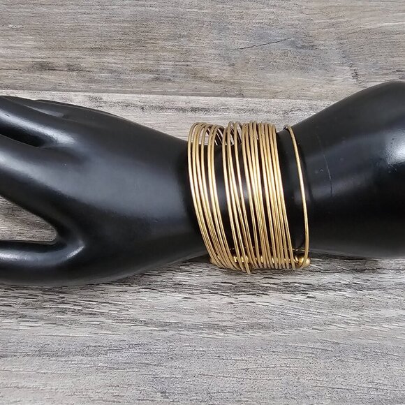 Vintage Gold Tone Retro Solid Stacked Chunky Cuff Bracelet - Picture 2 of 7